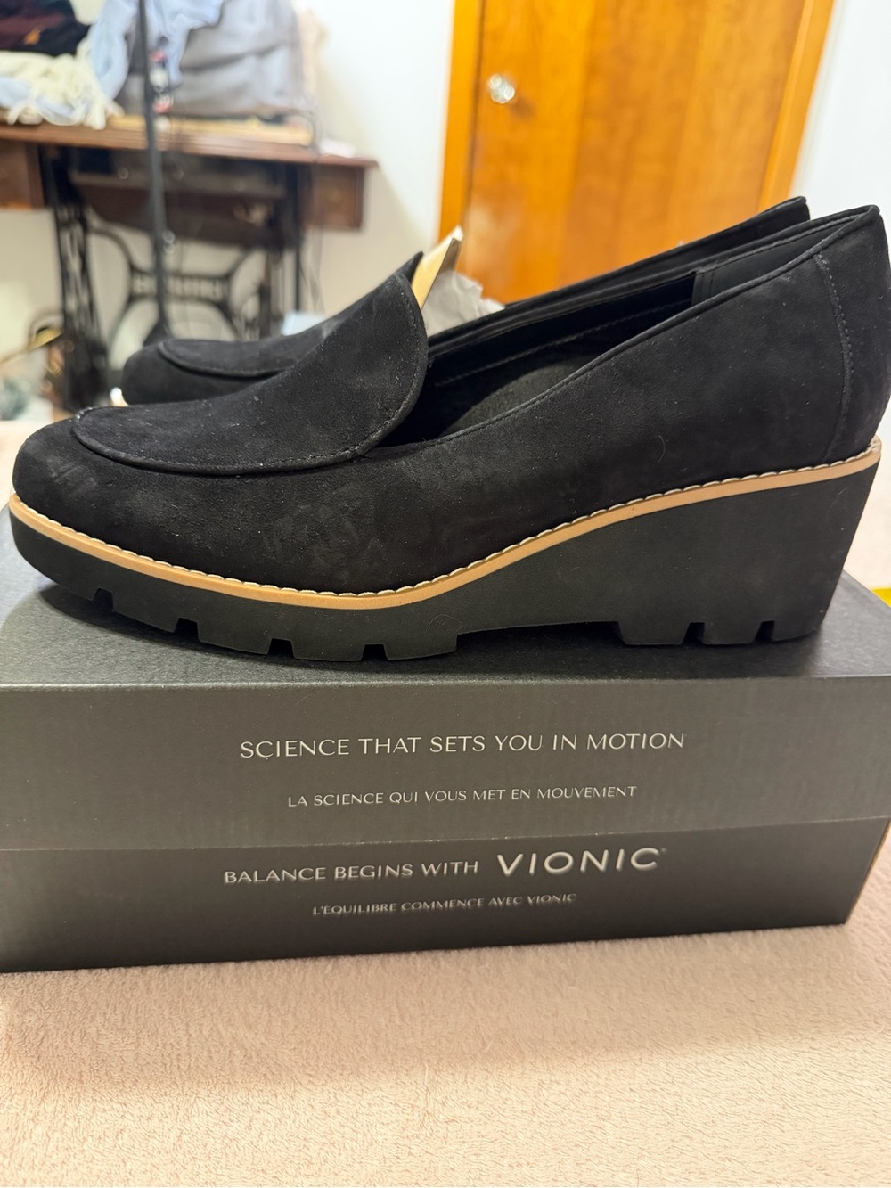 Vionic Ava Black Suede Wedge Loafers | 8.5 Wide | New in Box